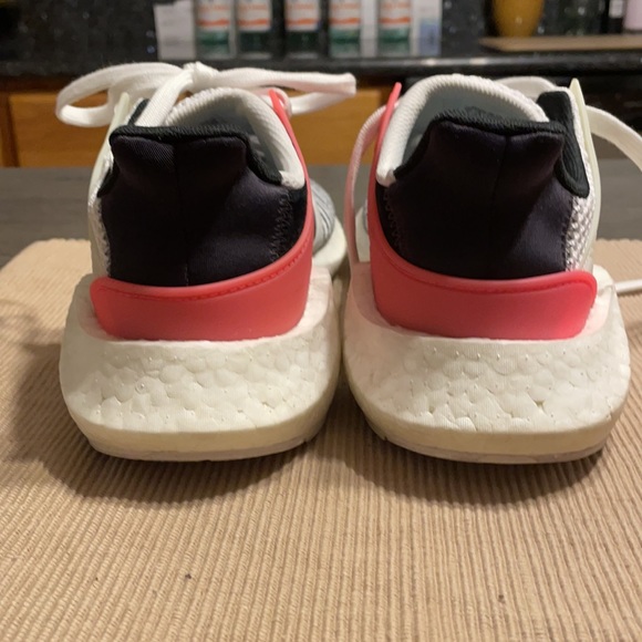 NWOT- Adidas EQT cir. 2017 AUTHENTIC. - Picture 6 of 6